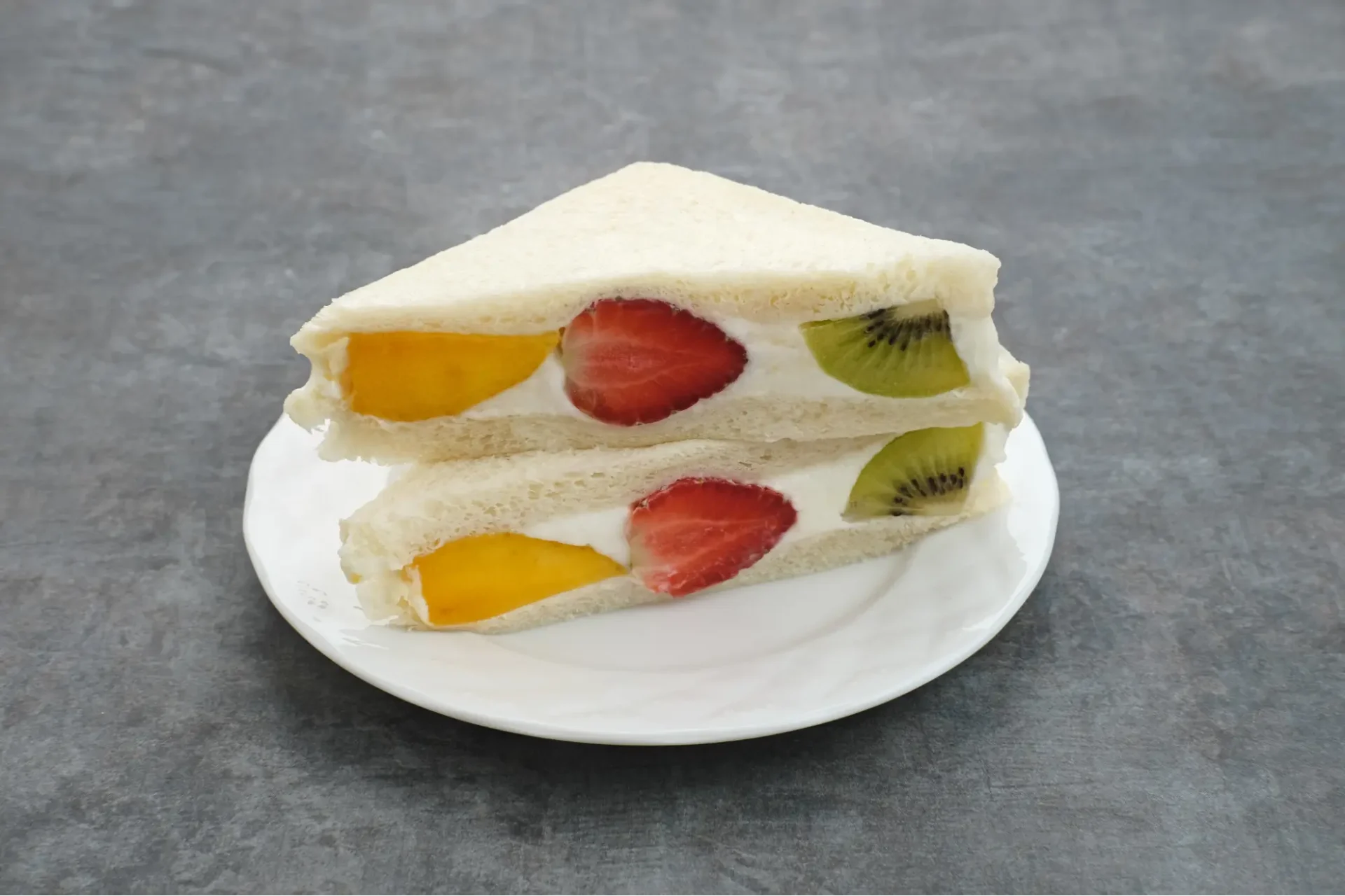Fruit Sandwich